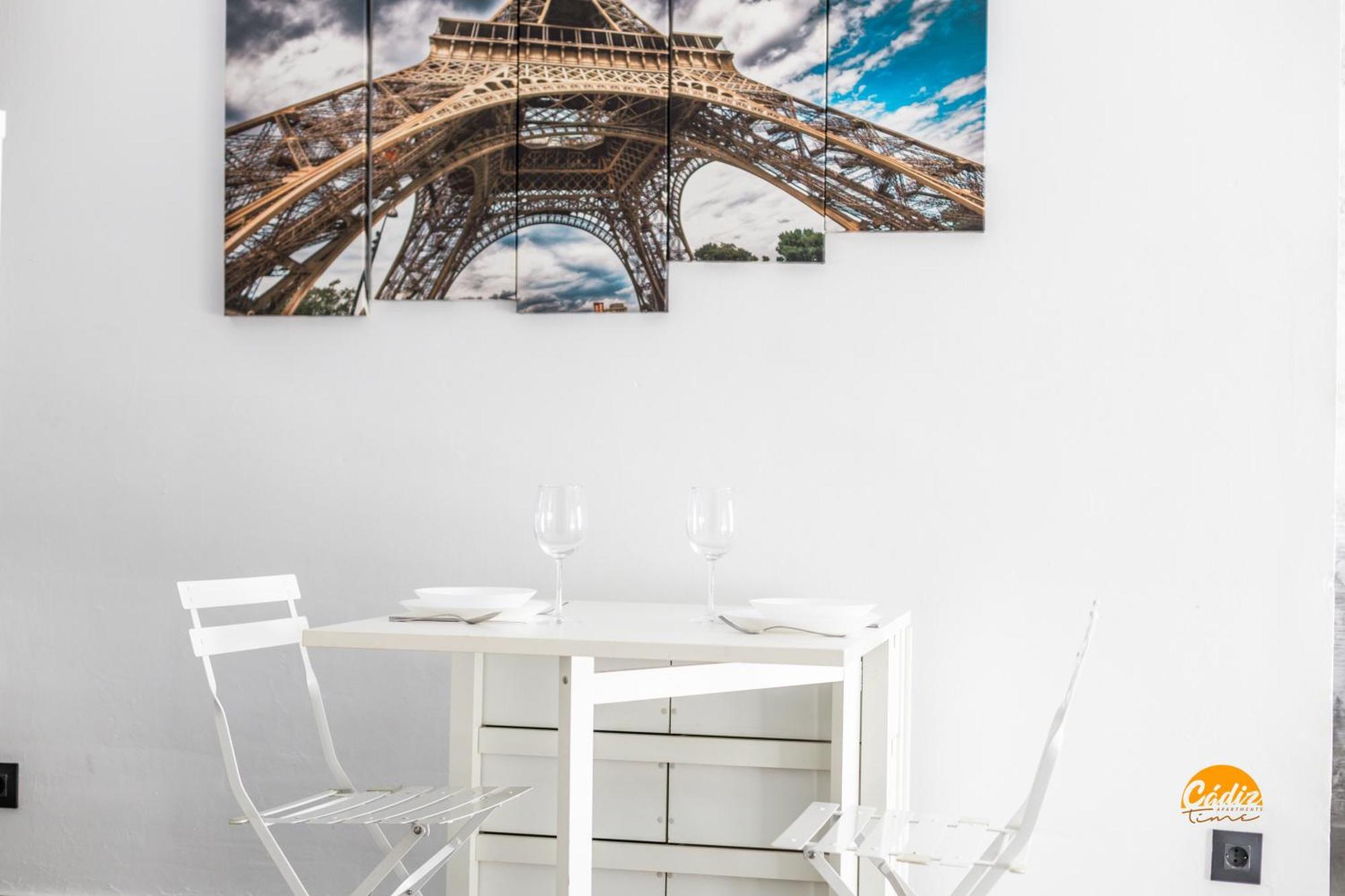 Appartamento Modern Haven Loft By Cadiz Time Esterno foto